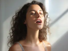 Causes des picotements des lèvres : symptômes et traitements efficaces